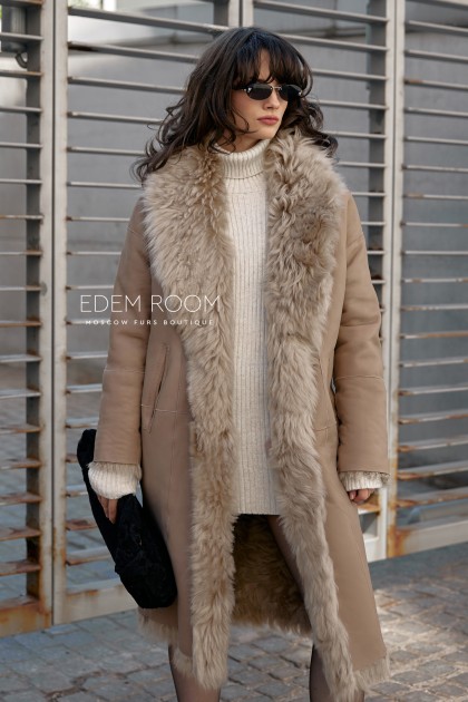 модная двухсторонняя шуба из тиграды