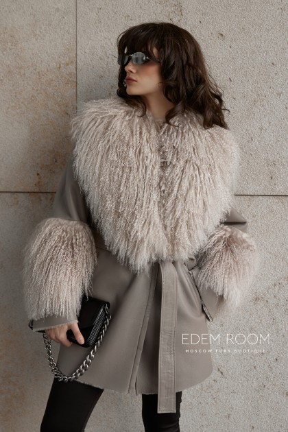 дублёнка с меховым воротником ламы