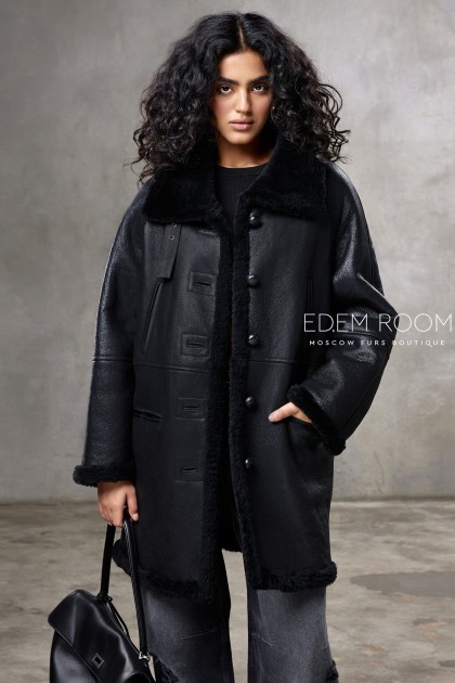 чёрная современная дублёнка