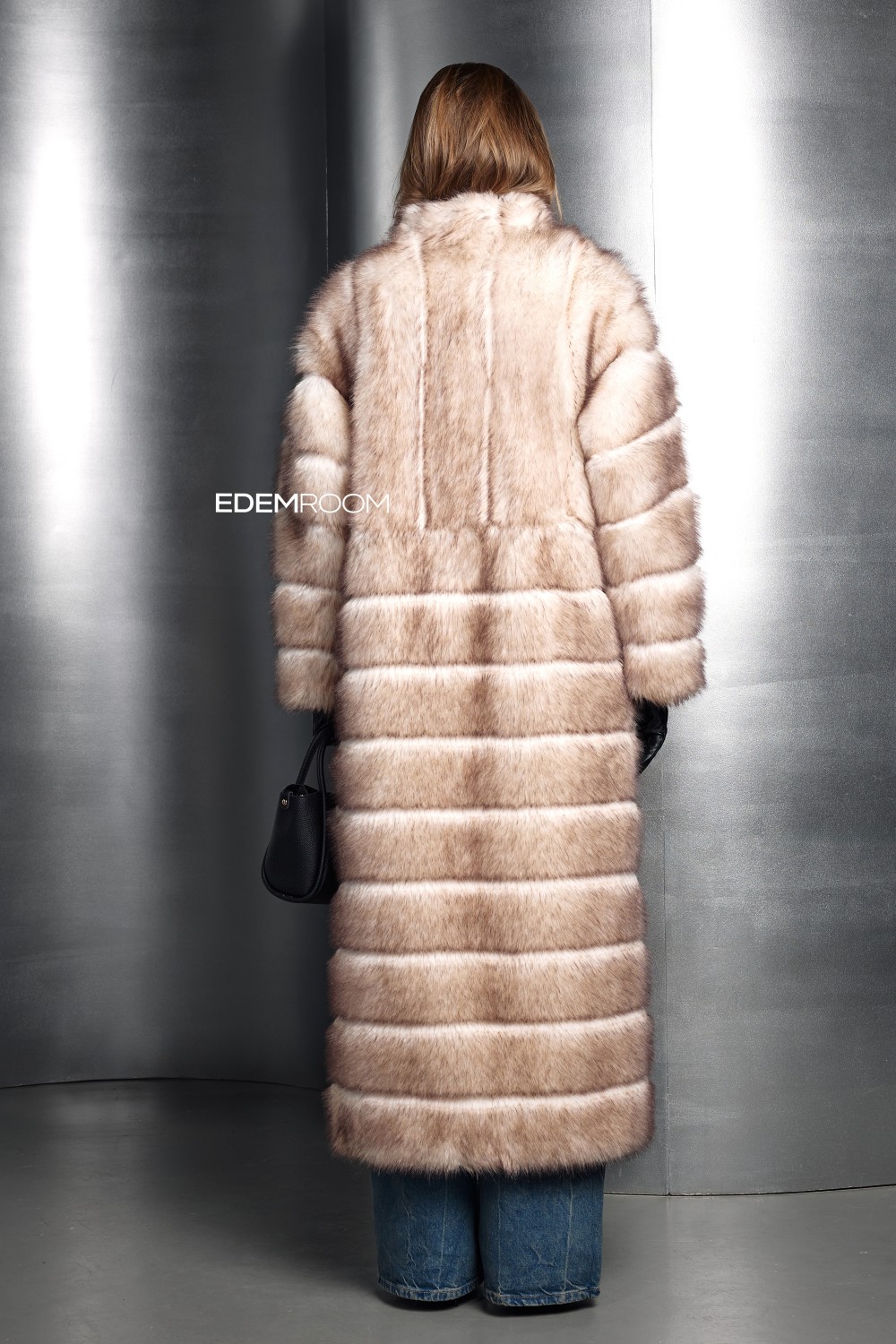 длинная шуба из эко куницы