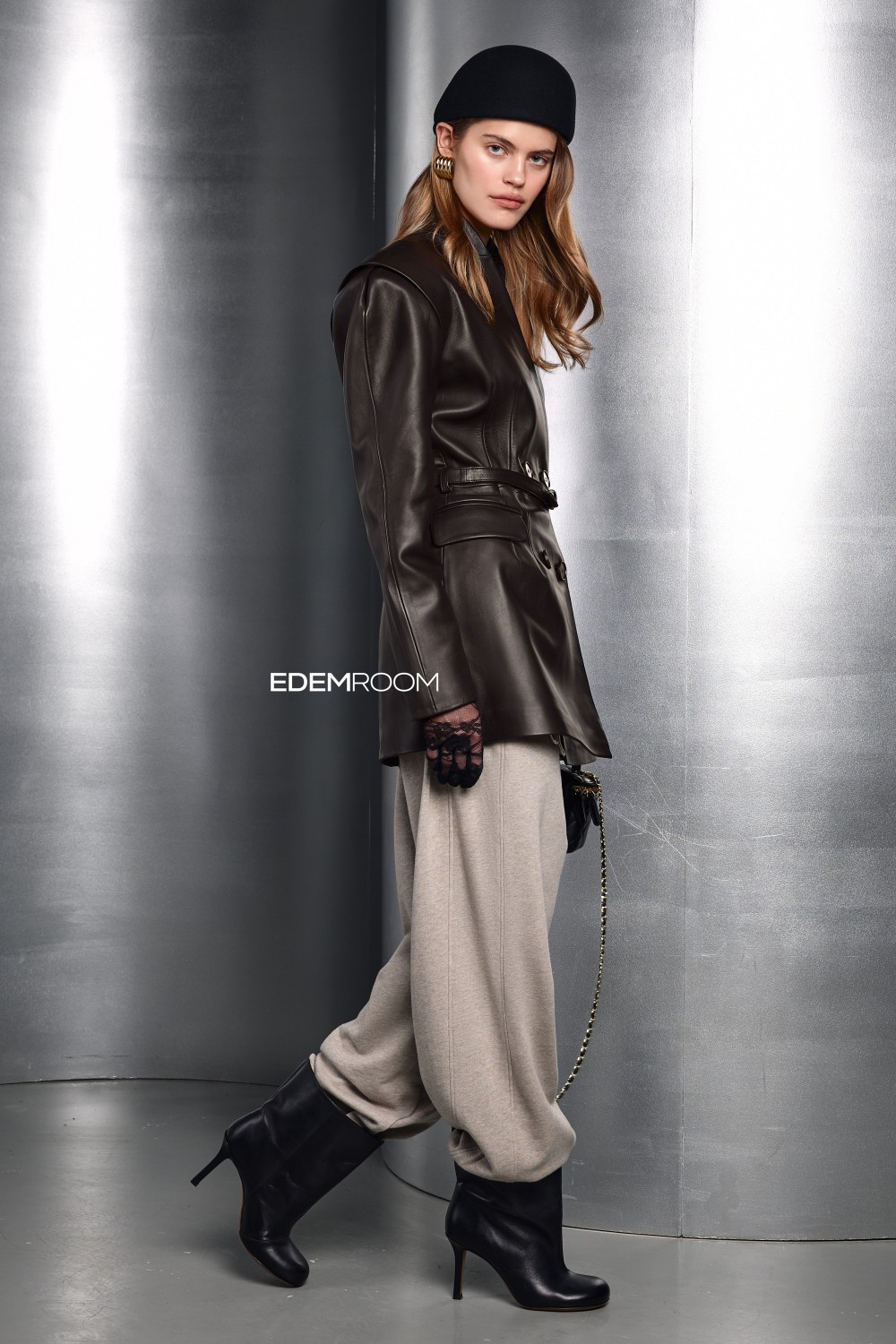 коричневый кожаная пиджак