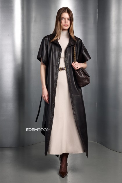 кожаный плащ рубашка