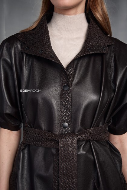 кожаный плащ рубашка