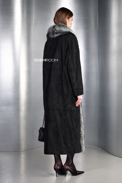 замшевое пальто с мехом чернобурки