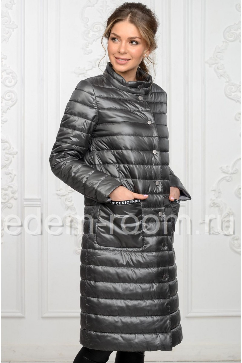 Удлинённое женское пальто для весны и осени