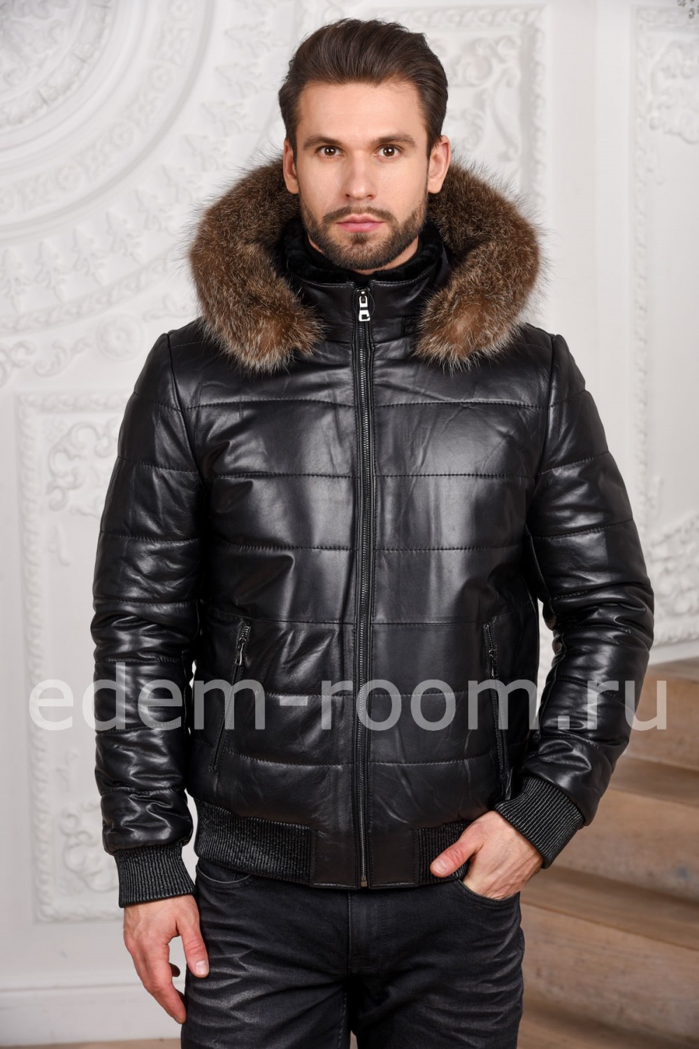 Зимняя мужская кожаная куртка - бомбер