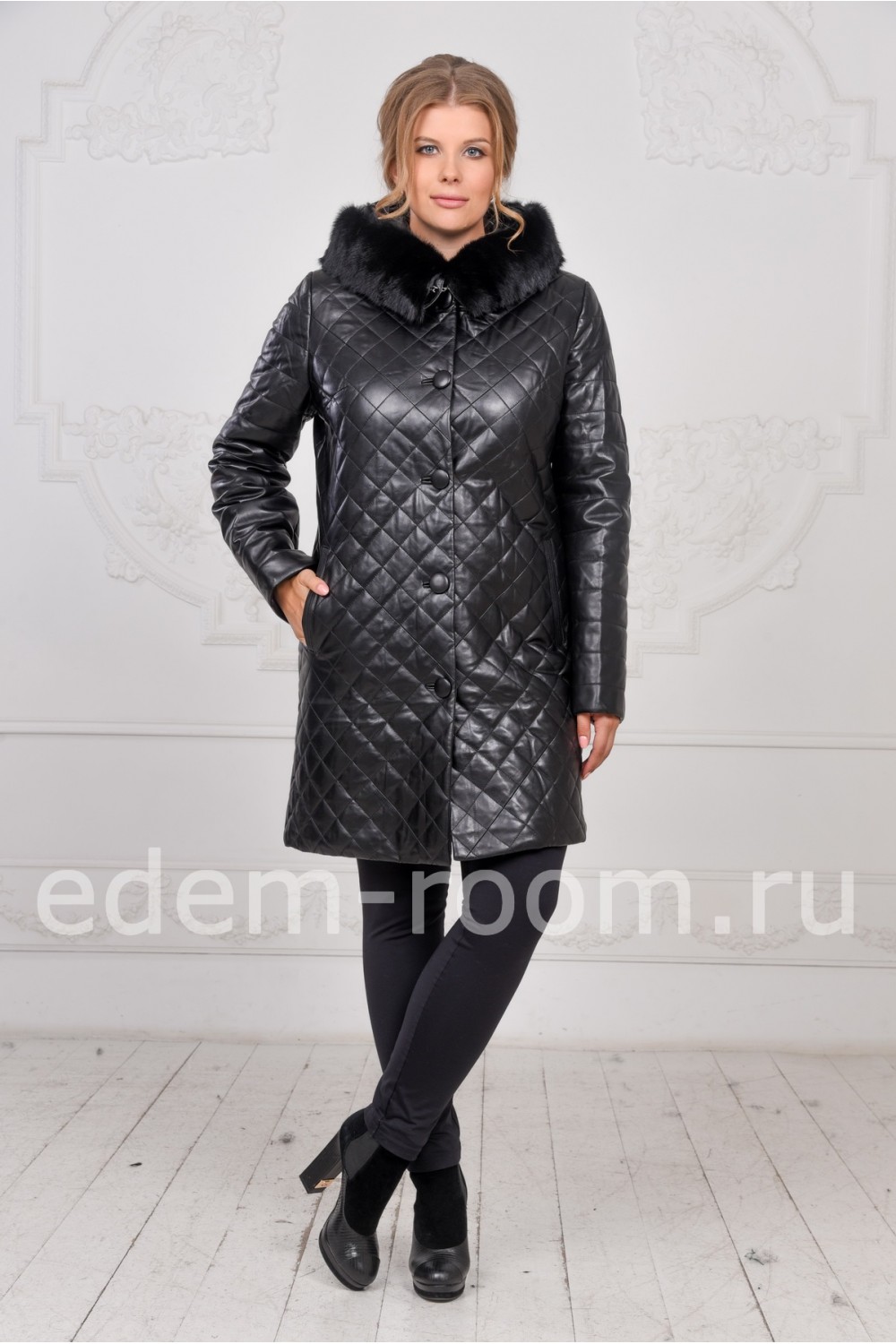 Женская зимняя кожаная куртка
