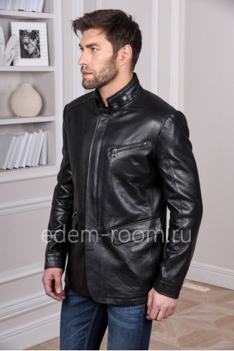Черная куртка кожаная на мужчину из натуральной кожи