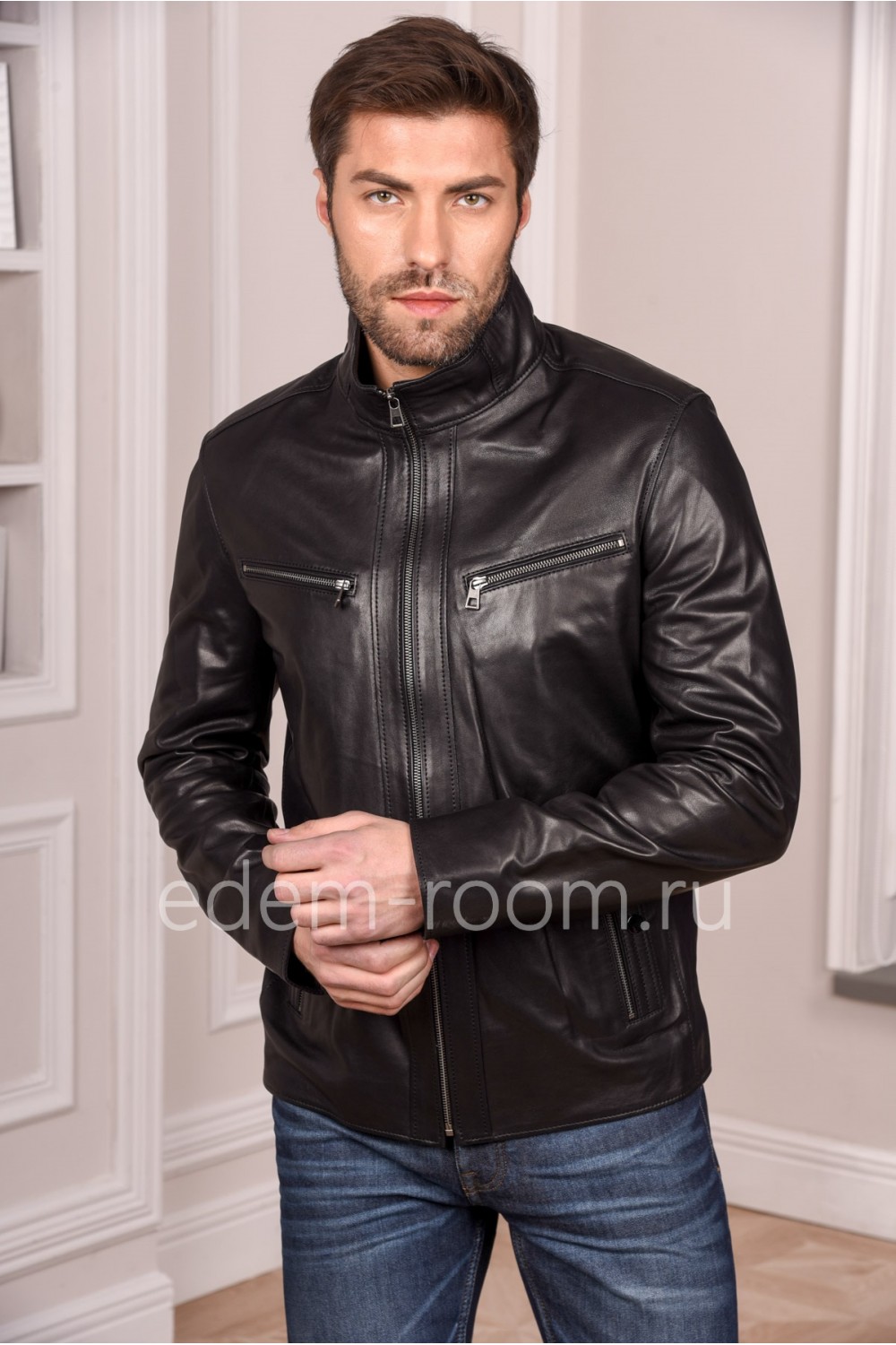 Стильная мужская куртка кожаная молодежная. Цвет черный