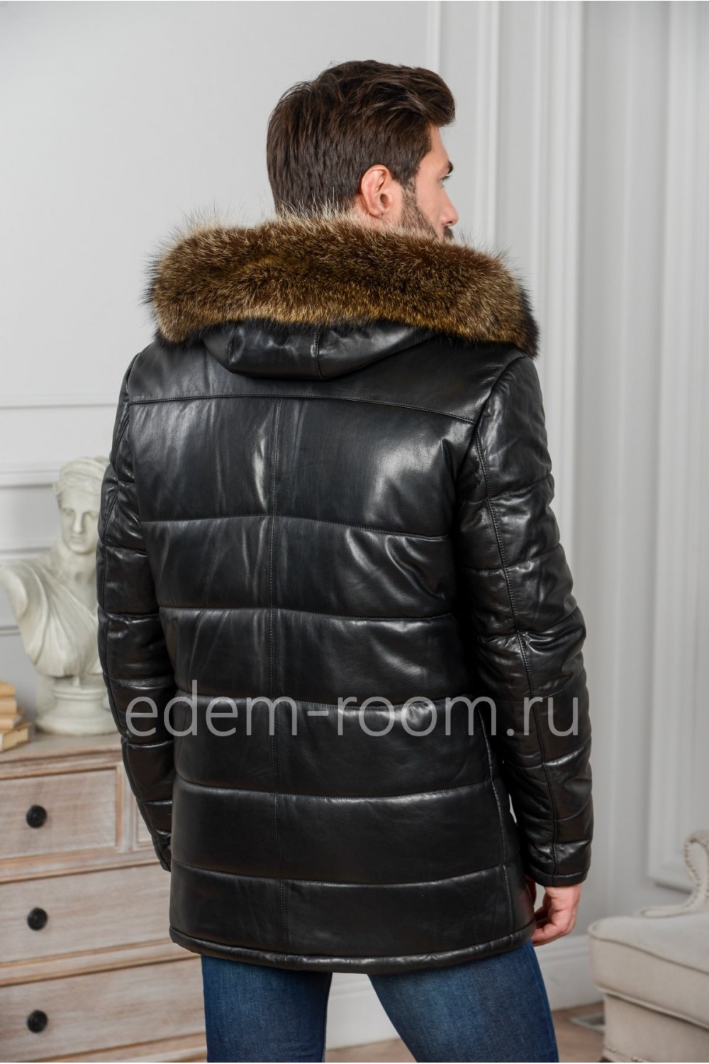 Зимняя мужская кожаная куртка с меховым капюшоном