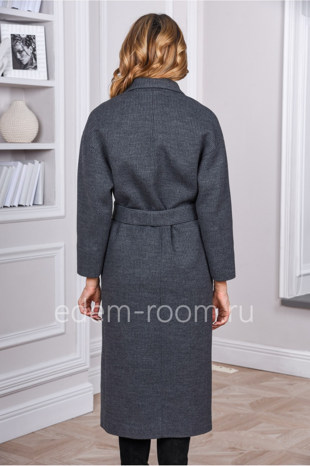 Женское удлинённое пальто