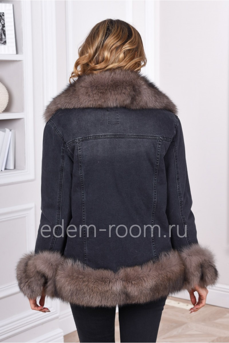 Джинсовая женская куртка с мехом песца 