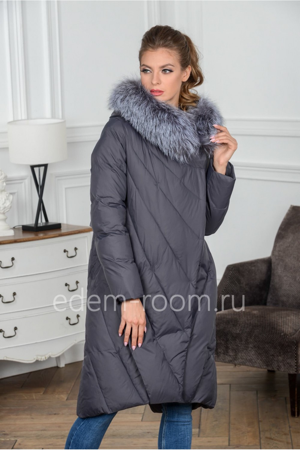 Женское пуховое пальто