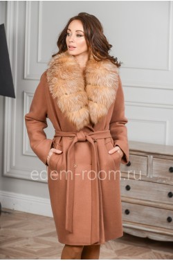 Женское зимнее пальто с мехом лисы