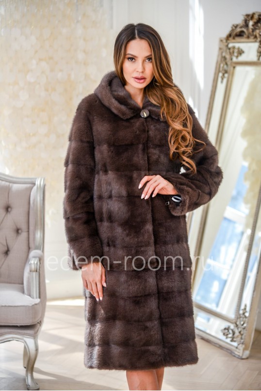 Женская норковая шуба 