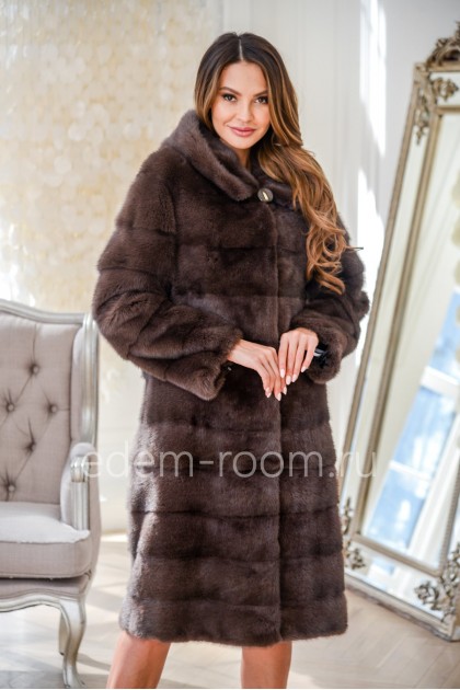 Женская норковая шуба 