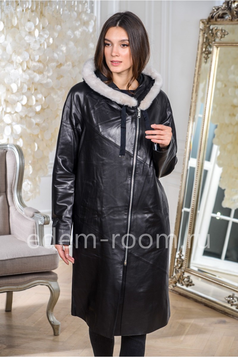 Демисезонное кожаное пальто для женщин
