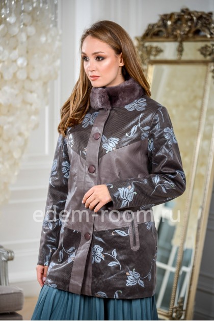 Куртка из эко-замши для больших размеров