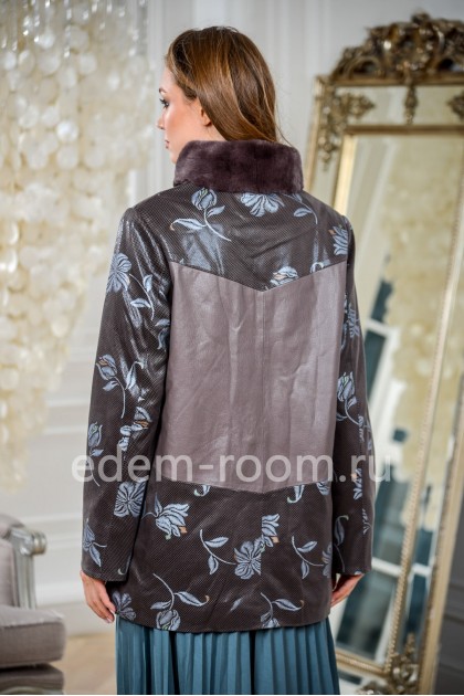 Куртка из эко-замши для больших размеров