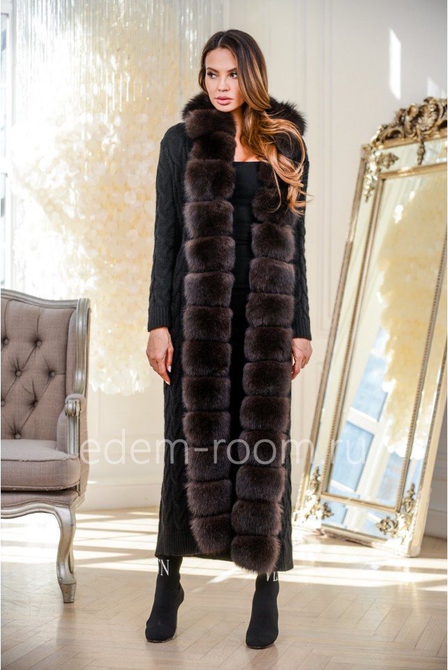 Чёрный кардиган с мехом песца Чёрный кардиган с мехом песца