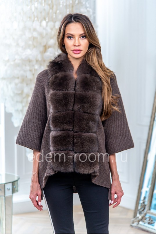 Короткий трикотажный кардиган Короткий трикотажный кардиган