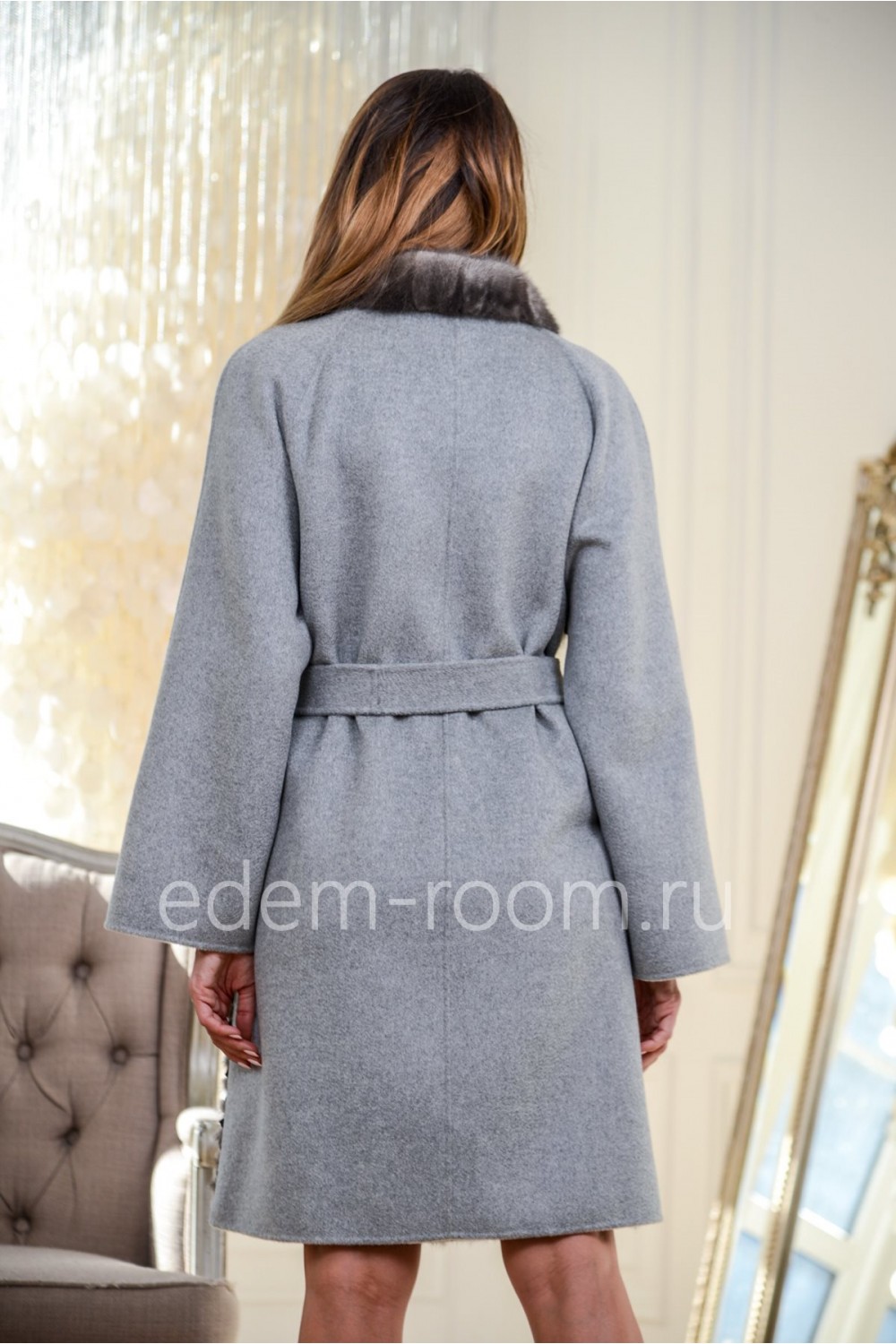 Комбинированное пальто с мехом