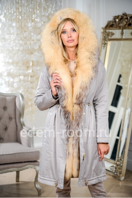 Парка с мехом для зимы
