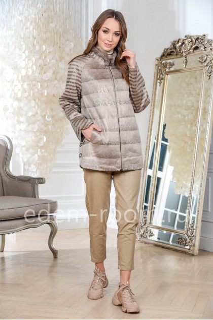 Женская куртая для весны