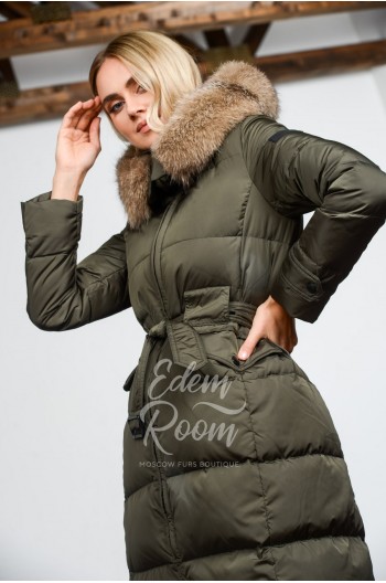 Пуховое пальто для зимы