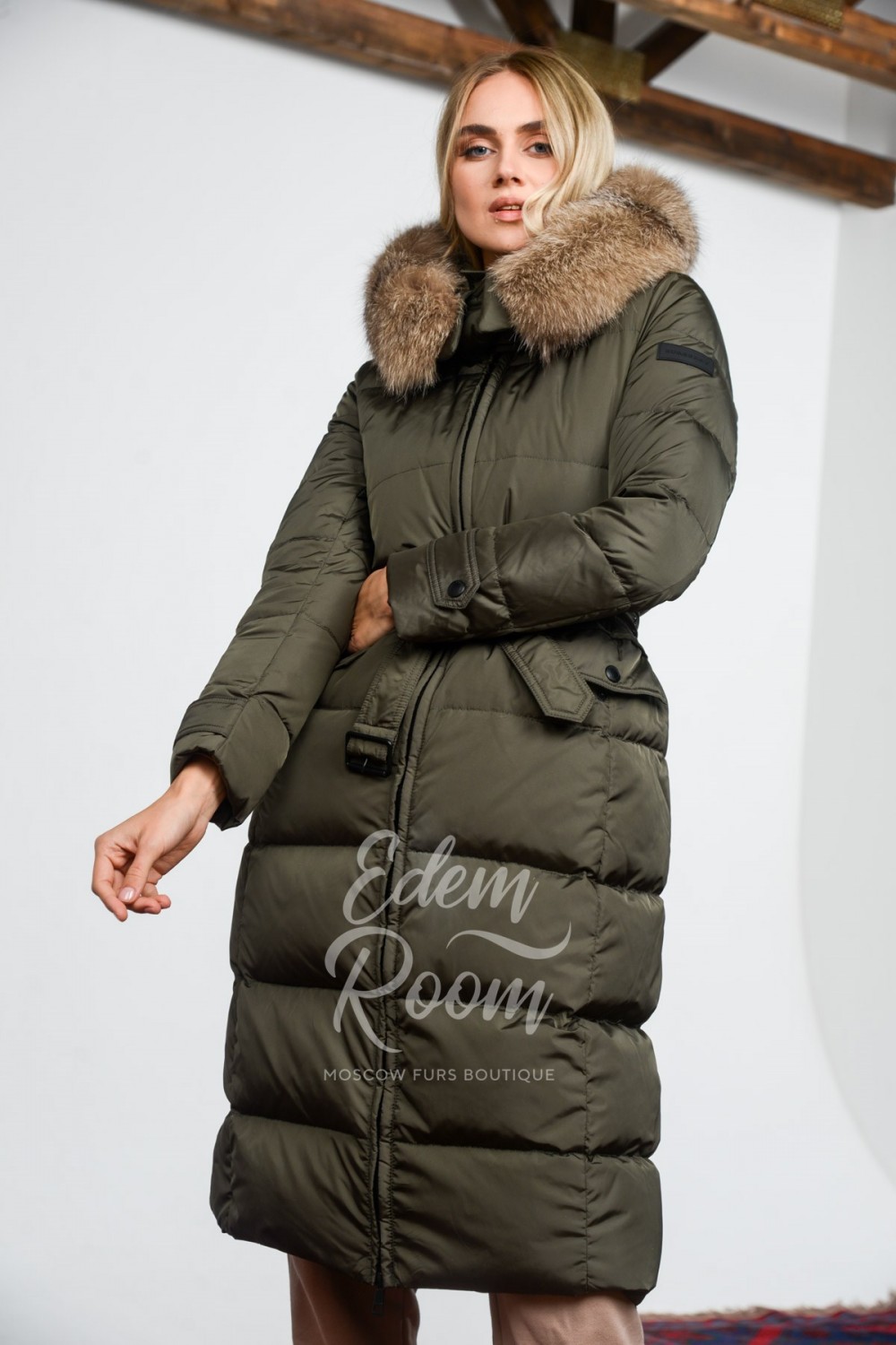 Пуховое пальто для зимы