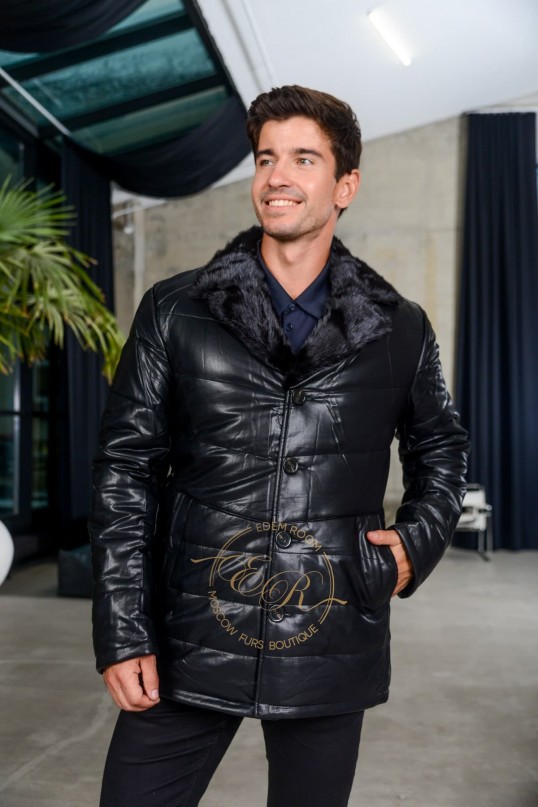 Зимняя куртка из эко-кожи с воротником их норки