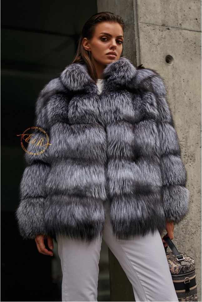 Шуба из чернобурой лисы