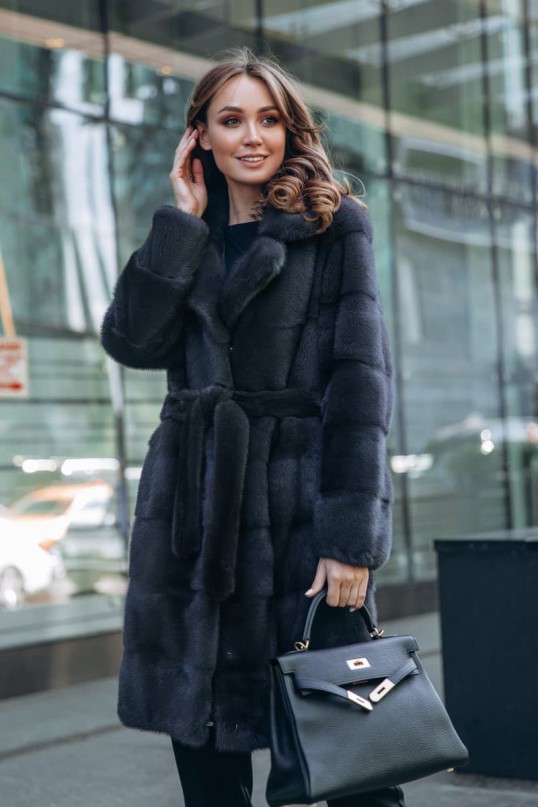 Шуба из меха норки