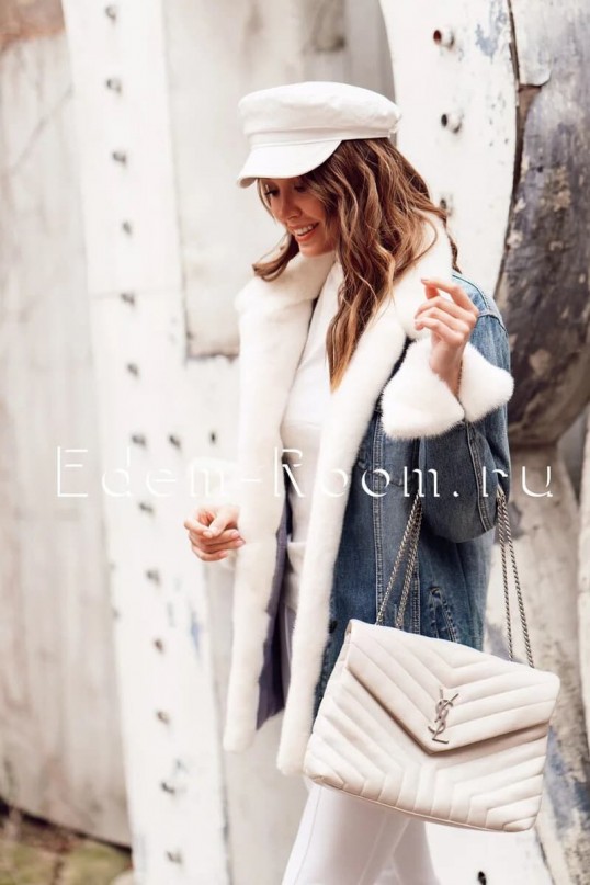 Джинсовая куртка с меховыми манжетами