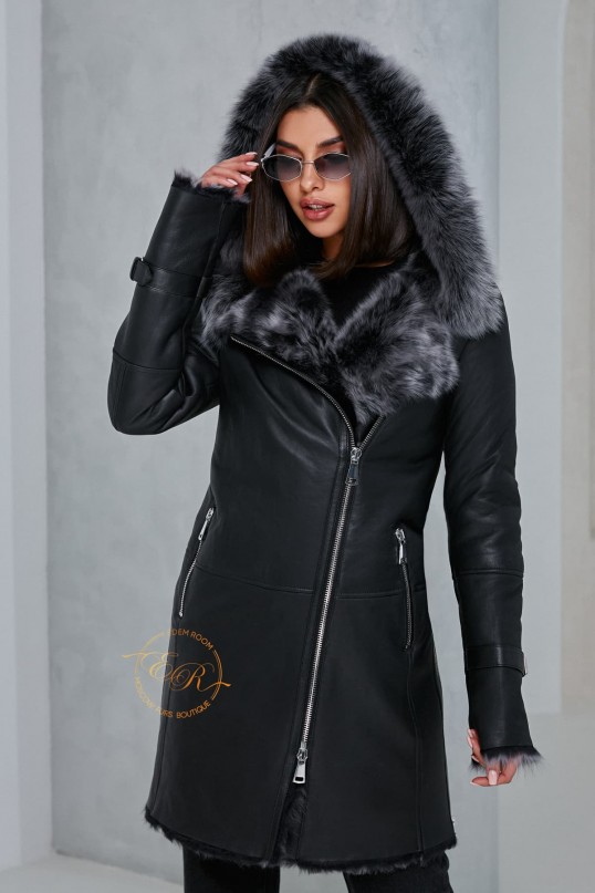 Женская дублёнка на тоскане