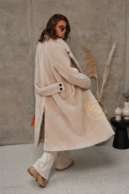 Современная шуба из экологической шерсти