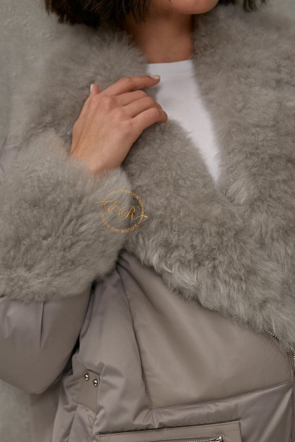 Куртка - пуховик Италия