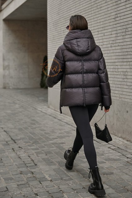 Укороченная куртка пуховик 