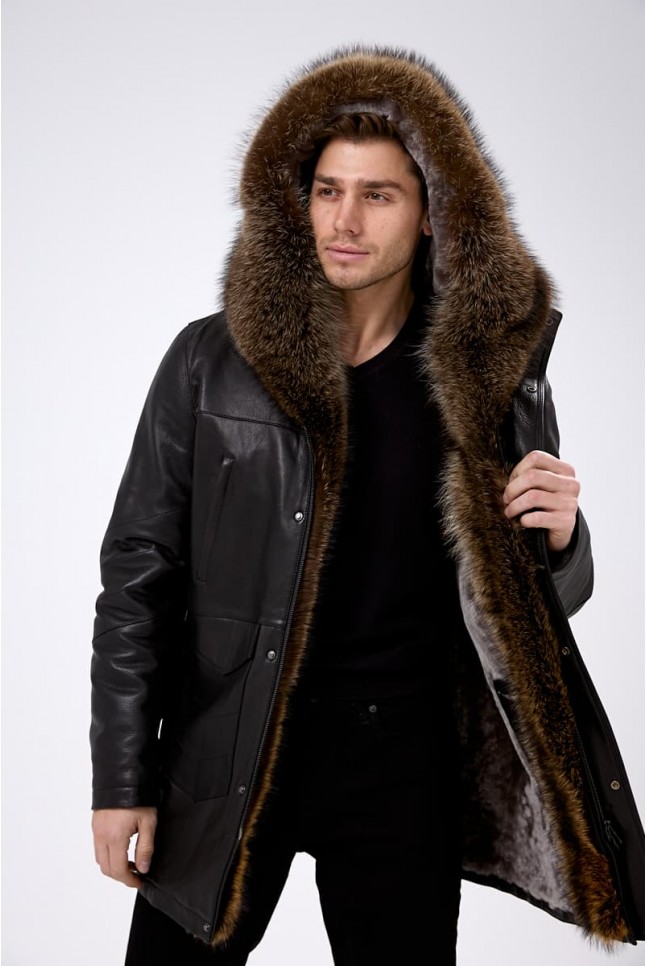 Дублёнка мужская с меховым капюшоном Дублёнка мужская с меховым капюшоном