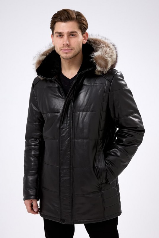 Зимняя кожаная куртка с капюшоном