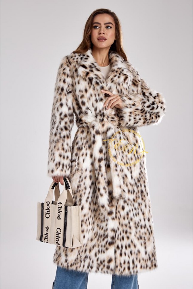 Удлинённая шуба из экорыси