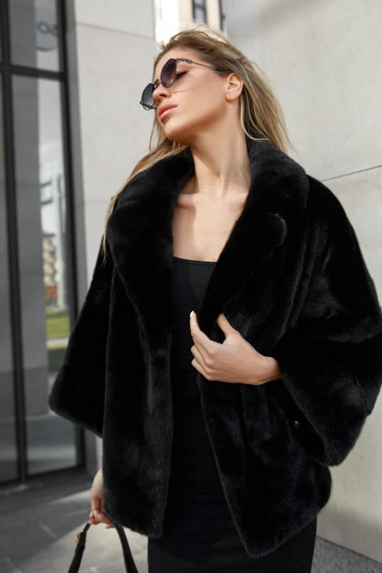 Чёрная короткая шуба из импортной норки