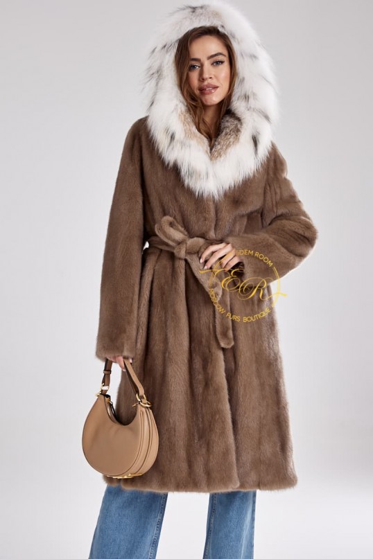 Норковый френч с капюшоном из рыси