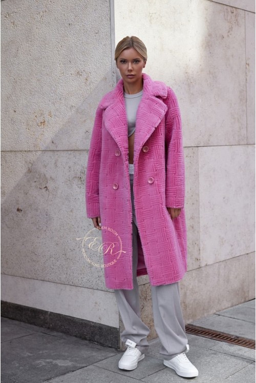 Розовая шуба-пальто шерстяная