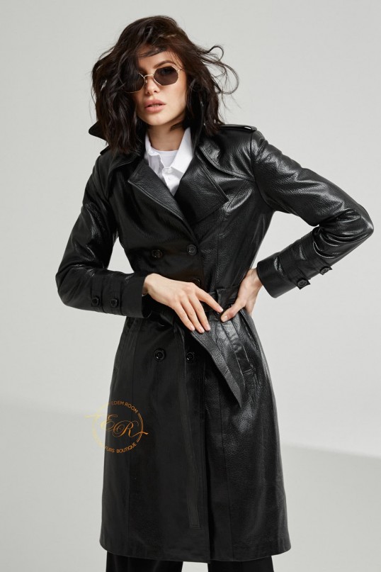 Чёрный кожаный тренч на пуговицах