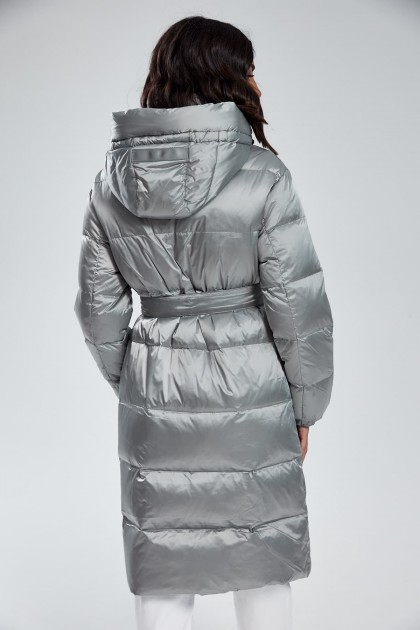 Лёгкое пальто на пухе