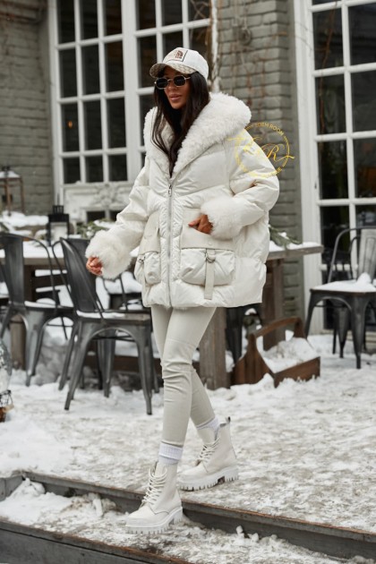 Лёгкий пуховик - дублёнка с капюшоном