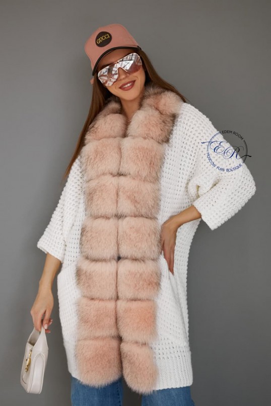Вязаный кардиган с мехом песца Вязаный кардиган с мехом песца