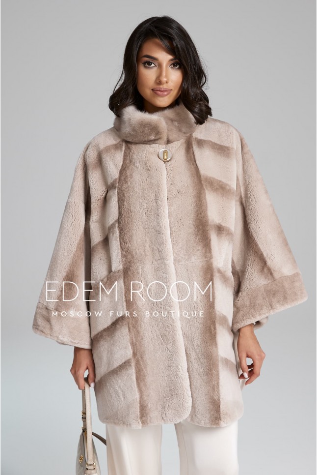 пончо из меха бобрика