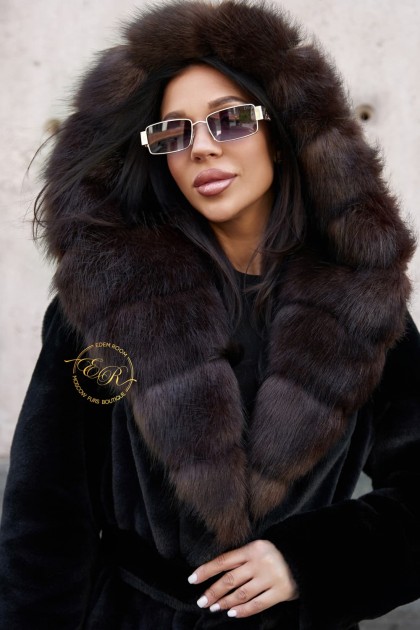 Удлинённая шуба из экомеха